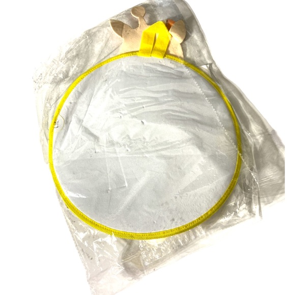 Beebeerun Mesh Hanging Bath Toy Organizer Bag Giraffe 1 Piece Yellow White - Picture 6 of 6